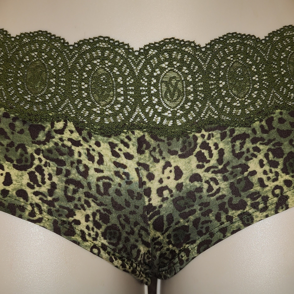 Rare Victorias Secret Animal Print Small Hiphugger Pa… Gem